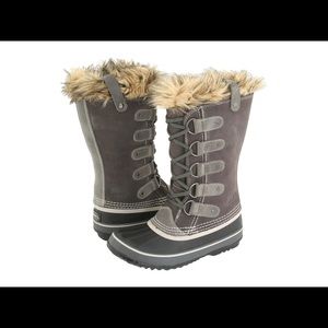 NEW $200 SOREL Joan of Arctic Waterproof Snow Boots 6 Shale